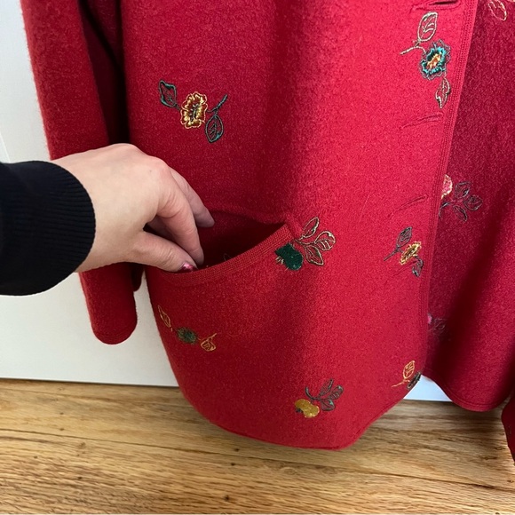 Vintage Geiger Red Wool Holiday Festive Coat Size 38 - Picture 6 of 13